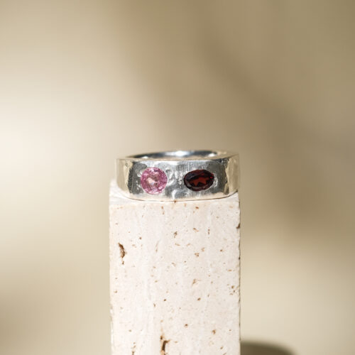 Garnet/ Spinel Ring