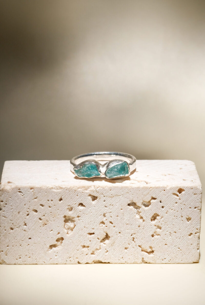 Apatite Ring