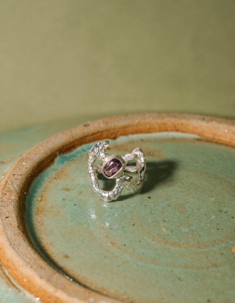 Spinel Ring
