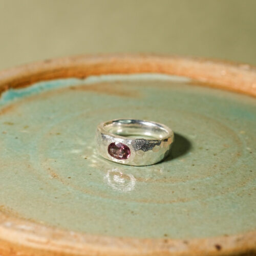 Spinel Ring