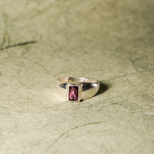 Spinel Ring