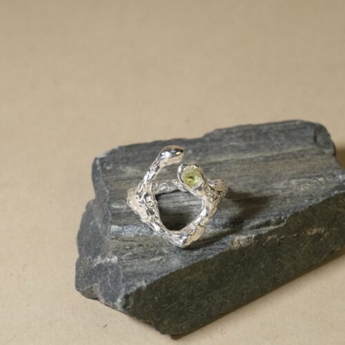Peridot Ring T7.R10