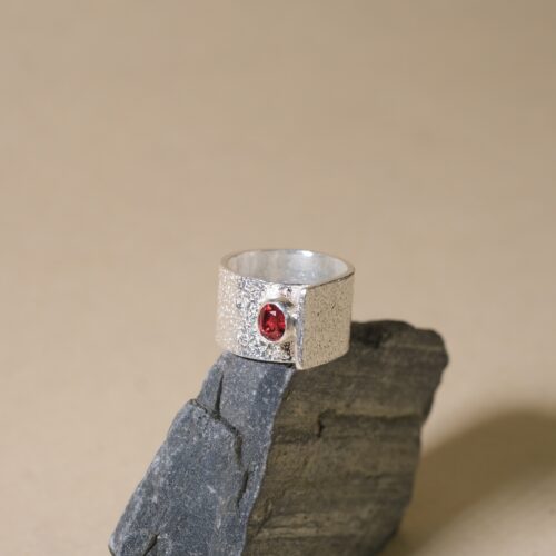 Sapphire Ring