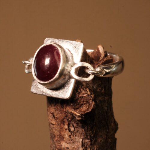 Sapphire Ring